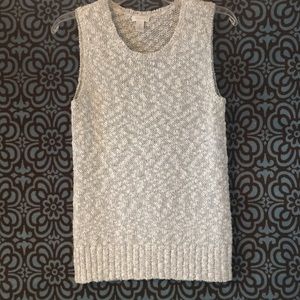 Chico’s silver & white sweater tank